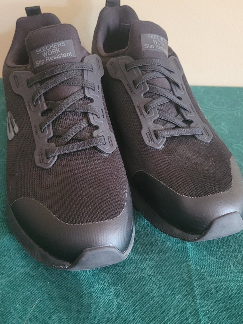 Skechers Work Slip-Resistant Relaxed Fit